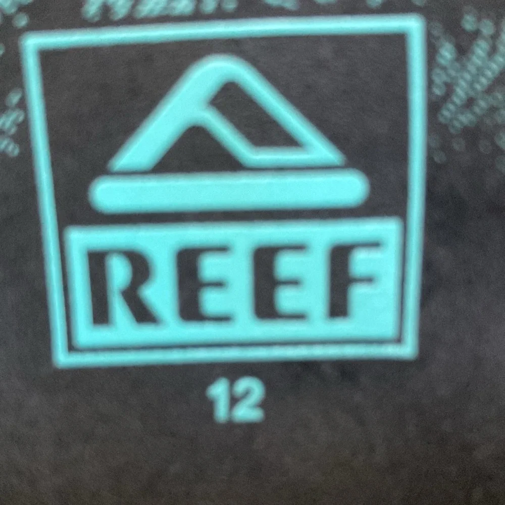 Reef ahi sandal